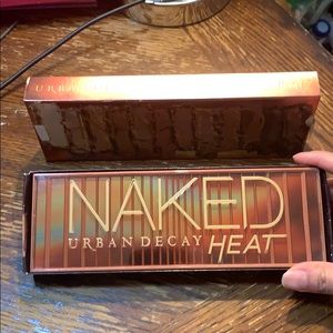 Urban Decay Naked Heat